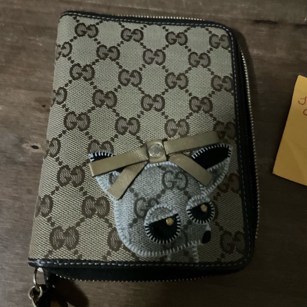 Authentic Gucci Beige and Black Wallet with dog Design